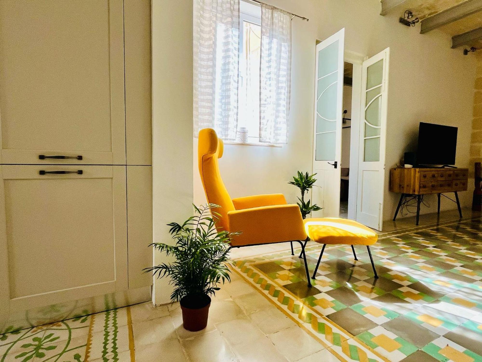 Cozy Charming Apartment In Old Bakery Street La La Valletta Esterno foto