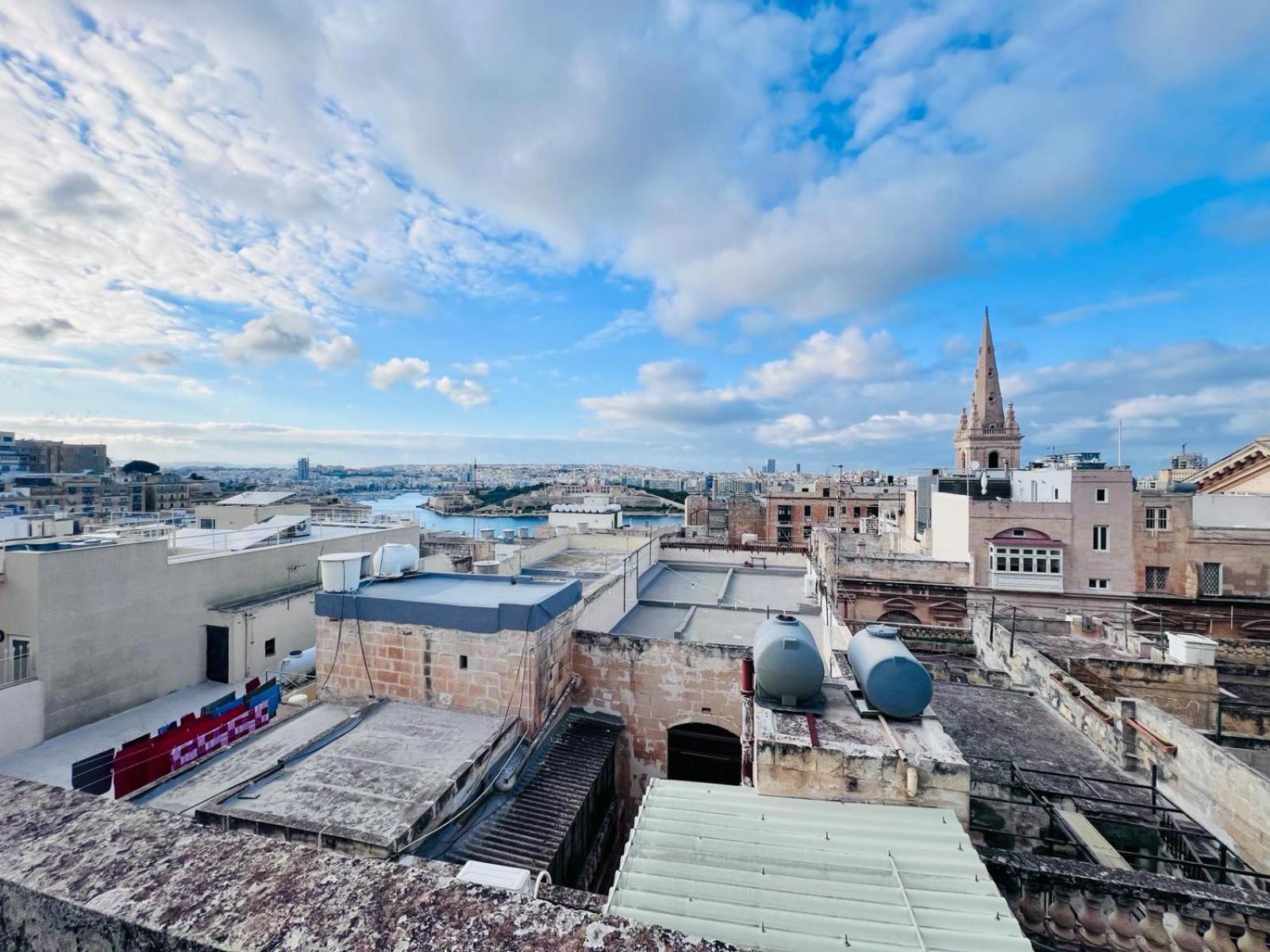 Cozy Charming Apartment In Old Bakery Street La La Valletta Esterno foto